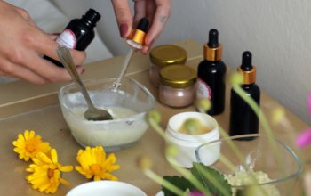 Kurz výroby přírodní kosmetiky z bylinek