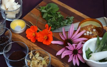 Kurz výroby přírodní kosmetiky z bylinek