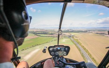 Vyhlídkové lety vrtulníkem