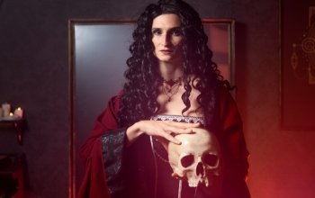 Zrcadla magie: Mysteriózní úniková hra v Praze