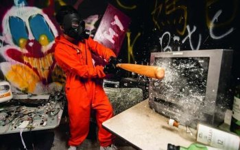 Destrukční terapie v rage roomu v Praze