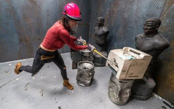 Destrukční terapie v rage roomu v Praze