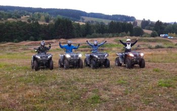 Extrémní jízda na čtyřkolce