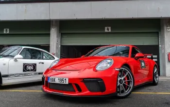 Jízda v Porsche 911 Carrera GT3 na okruhu