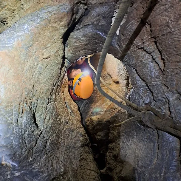 Via ferrata v jeskyni