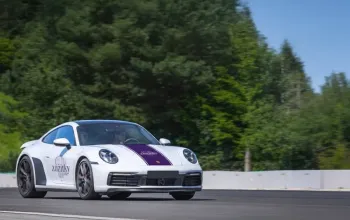 Jízda v Porsche 911 Carrera 4S na okruhu