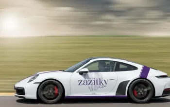 Jízda v Porsche 911 Carrera 4S na okruhu