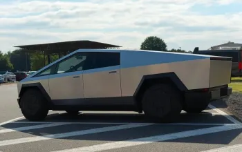 Jízda v Tesle Cybertruck
