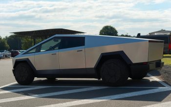 Jízda v Tesle Cybertruck
