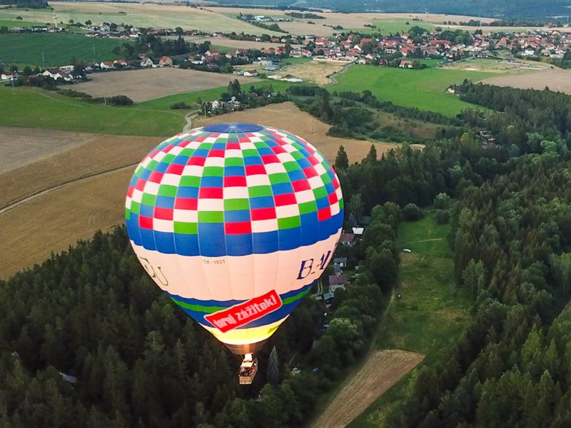 Vyhlídkový let balónem po celé ČR