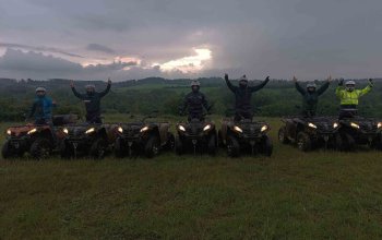 Extrémní jízda na čtyřkolce