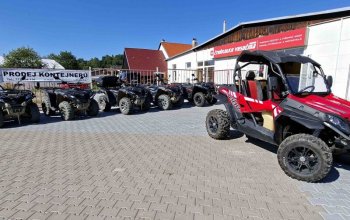 Extrémní jízda na čtyřkolce