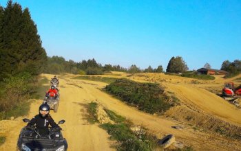 Extrémní jízda na čtyřkolce