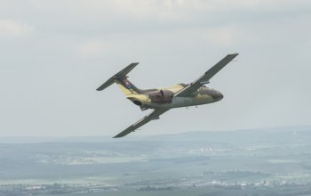 Zážitkový let stíhačkou L-29 Delfín