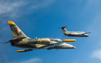 Zážitkový let stíhačkou L-29 Delfín