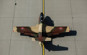 Zážitkový let stíhačkou L-29 Delfín