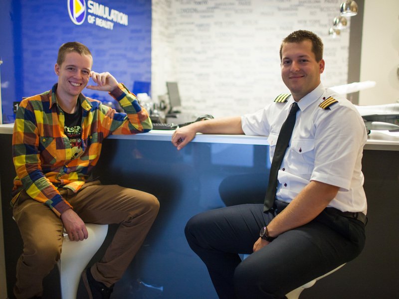 Pilotování simulátoru Boeing 737 NG