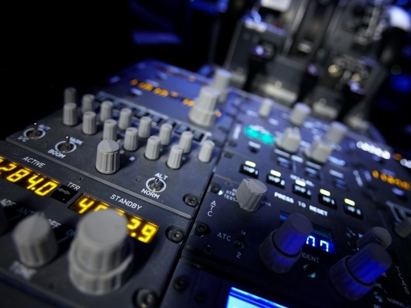 Pilotování simulátoru Boeing 737 NG