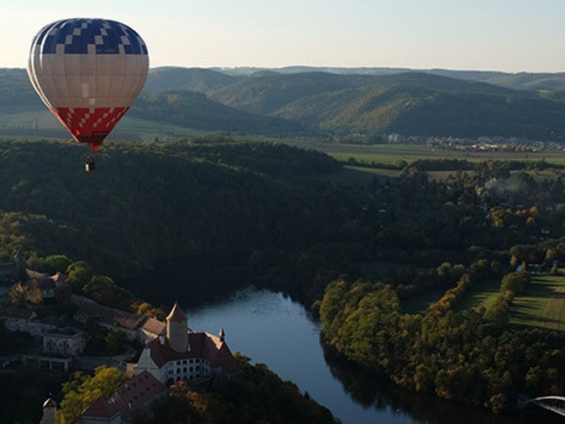Vyhlídkový let balónem po celé ČR