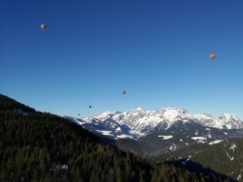 Zimní vyhlídkový let balonem