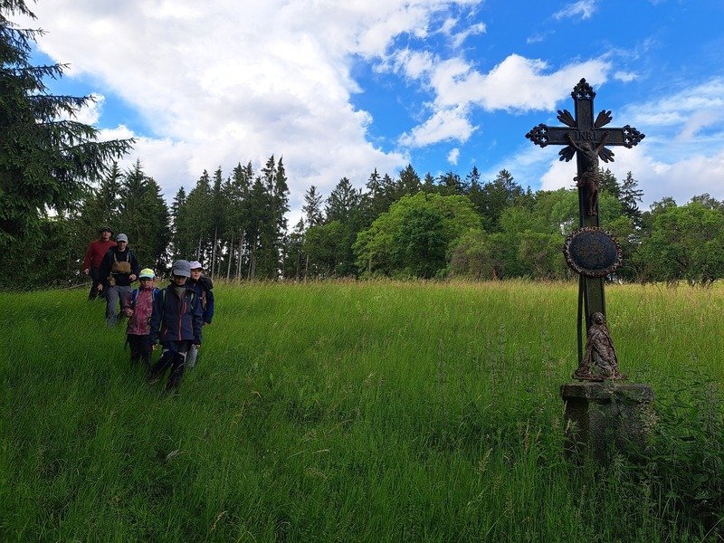 Kurz přežití v přírodě pro děti