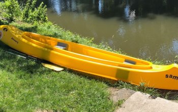 Vinařský výlet na koloběžce a v kánoi s degustací ve vinařství Hraniční zámeček – Lednice