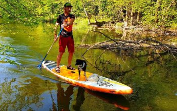 Vinařský výlet na koloběžce a v kánoi s degustací ve vinařství Hraniční zámeček – Lednice