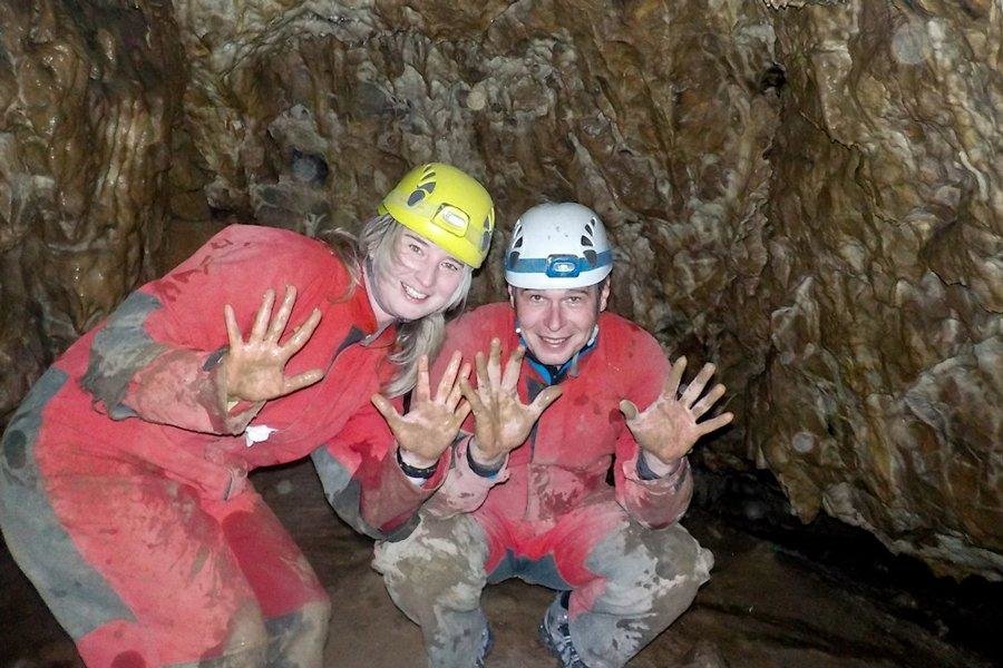 Rande v jeskyni