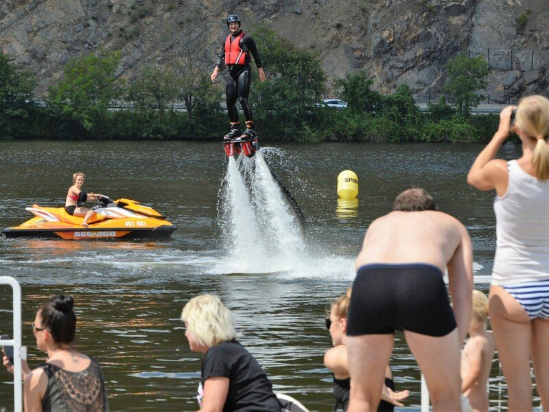 Flyboarding