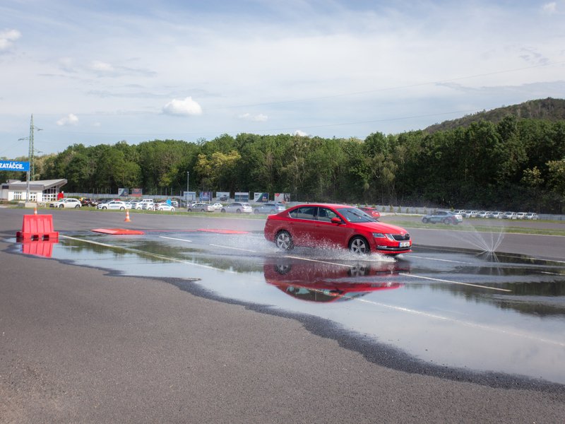 Kurz bezpečné jízdy s odpočtem bodů