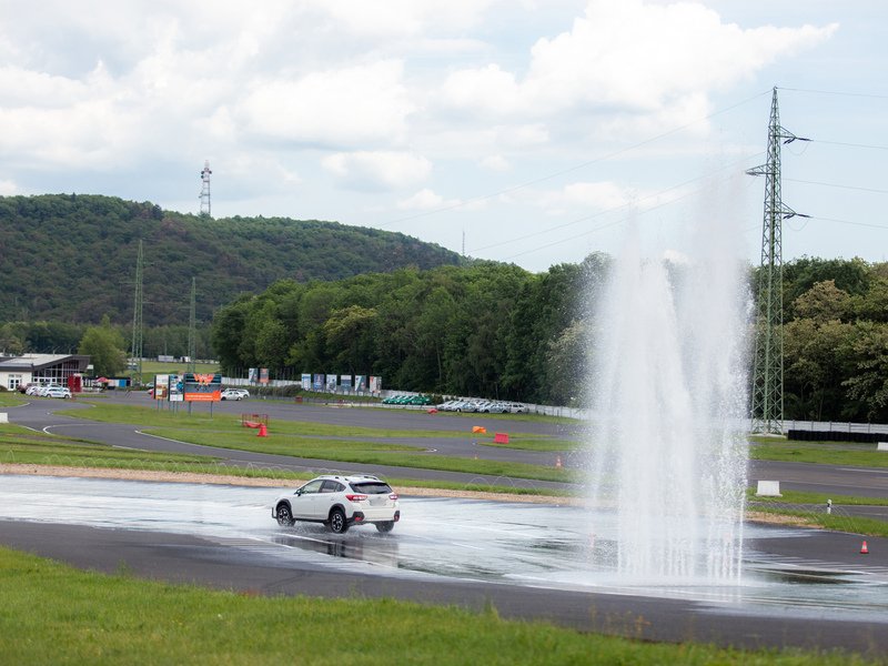 Zábavný kurz bezpečné jízdy