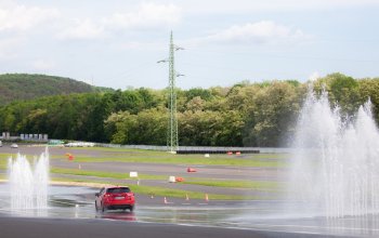 Zábavný kurz bezpečné jízdy