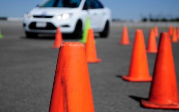 Zábavný kurz bezpečné jízdy