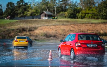 Zábavný kurz bezpečné jízdy