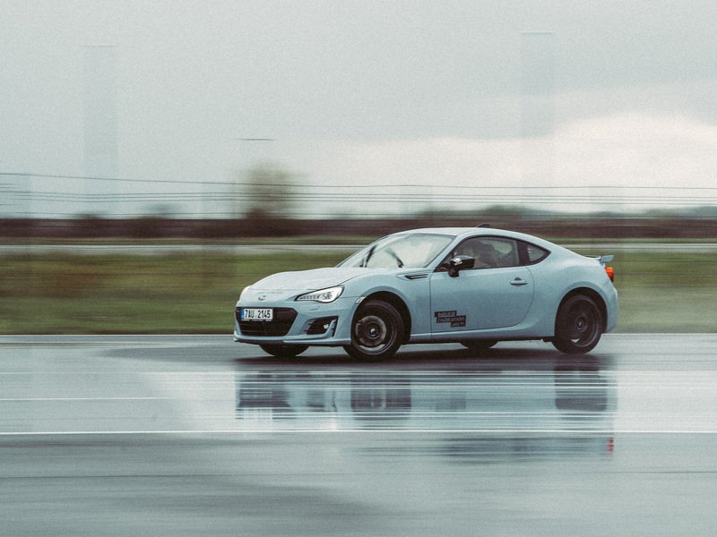 Zábavný kurz bezpečné jízdy