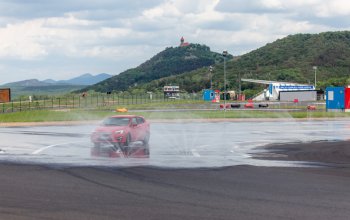 Zábavný kurz bezpečné jízdy