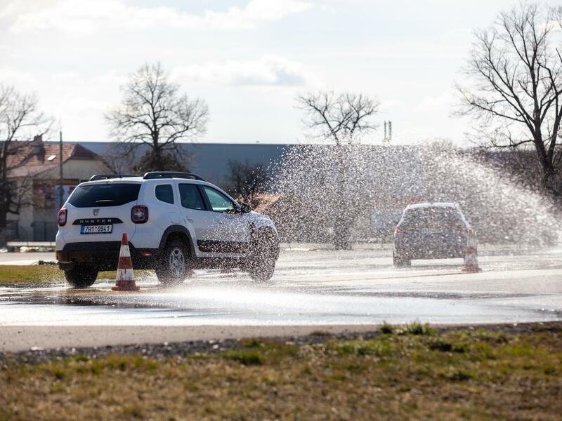 Škola bezpečné jízdy