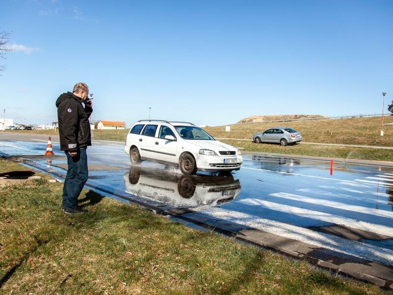 Škola bezpečné jízdy