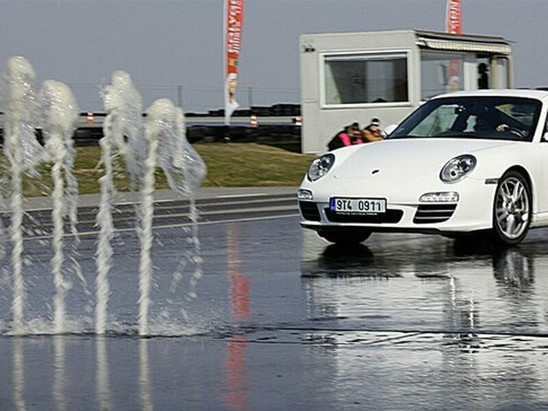 Škola bezpečné jízdy