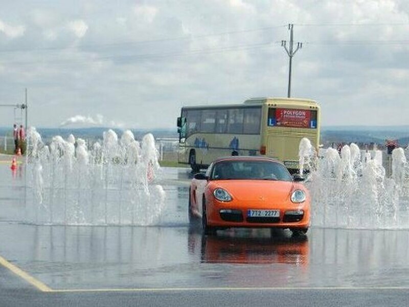 Škola bezpečné jízdy