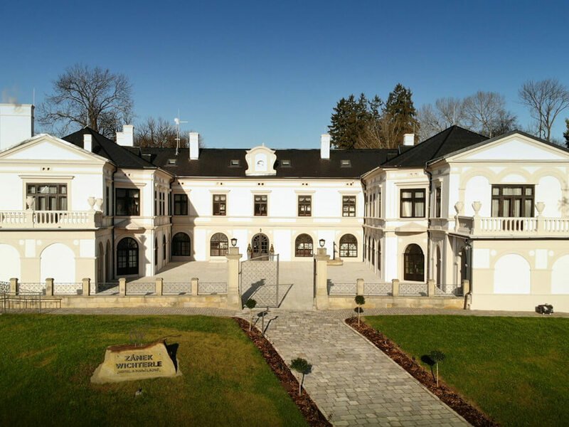 Pobyt na Zámku Wichterle pro dva