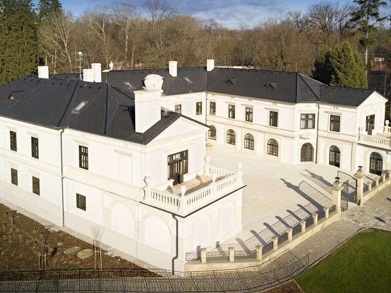 Pobyt na Zámku Wichterle pro dva