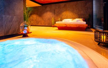 Privátní wellness pro 2 osoby v hotelu Nobilis + láhev prosecca