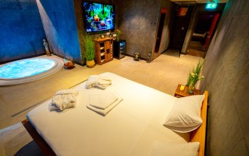 Privátní wellness pro 2 osoby v hotelu Nobilis + láhev prosecca