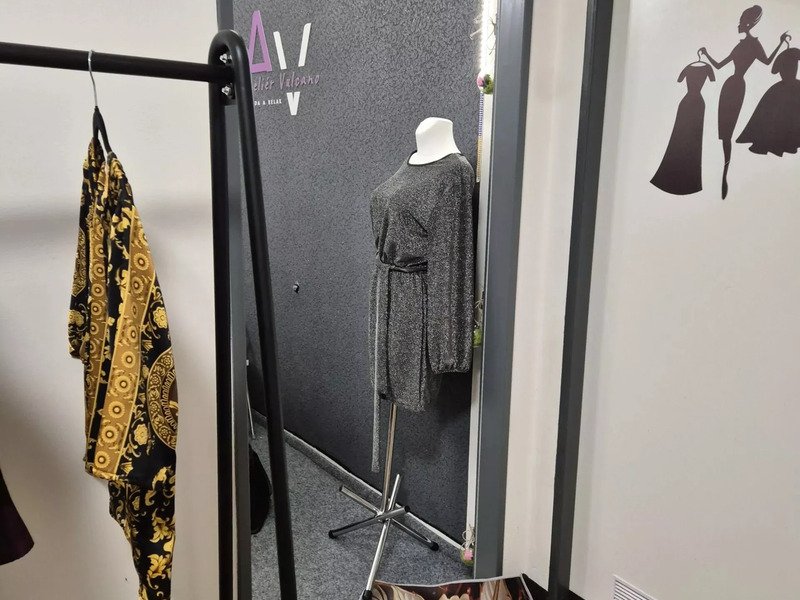 Proměna moderního muže v Praze plná péče a stylu