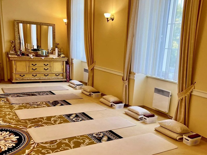 Jógový pobyt v Zámku Kamenný Dvůr