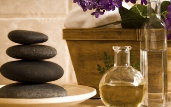 Masáž lávovými kameny pro ženy v Praze