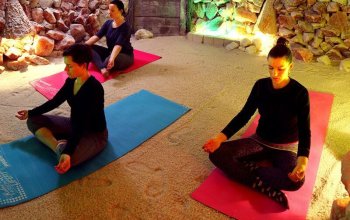 Jóga a meditace v solné jeskyni v Praze