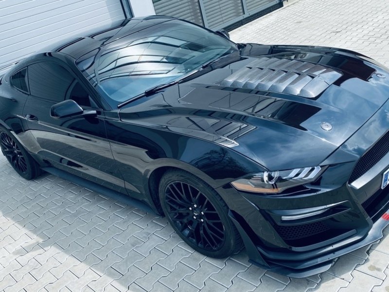 Jízda Ford Mustang GT 5.0 V8 – polygon Brno