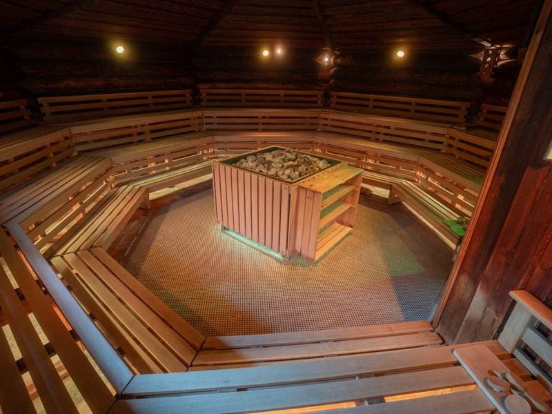 Večerní vstup do Aquapalace Praha se saunovým světem a masáží